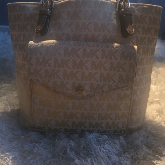 Michael Kors Tan Monogram Tote - Picture 2 of 6